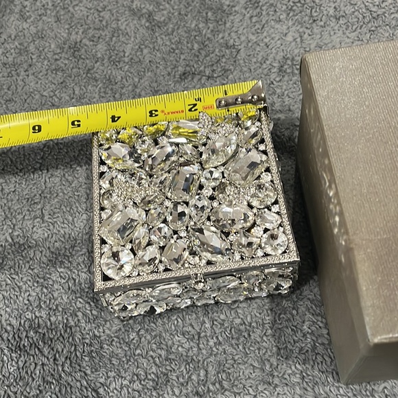 Roxy Box by Olivia Riegel, Swarovski crystals - Picture 5 of 8